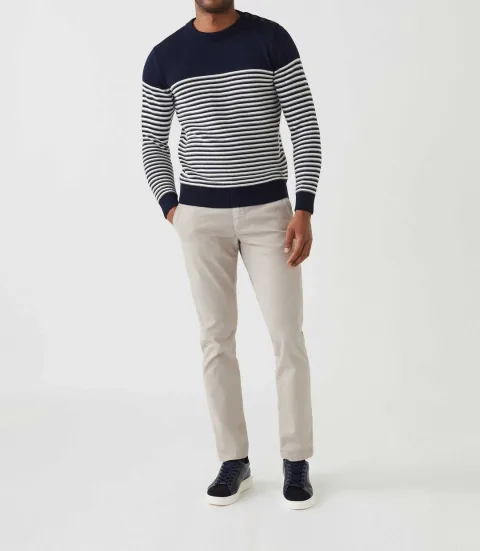 IZAC - Pull col rond marine ''Skanders''