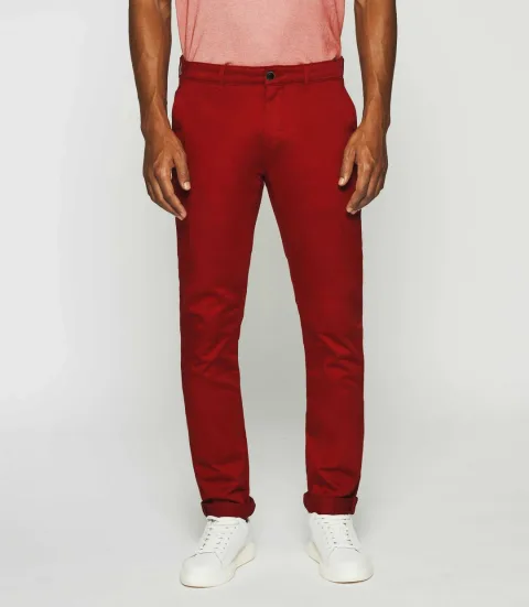 IZAC - Chino satin rouge