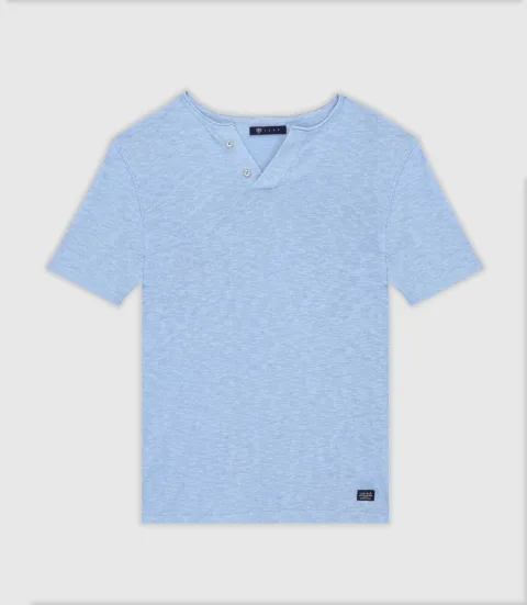 IZAC - T-shirt en lin col boutonné ciel