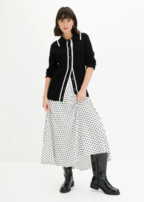 Cardigan chic