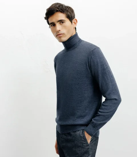 IZAC - Pull col roulé indigo