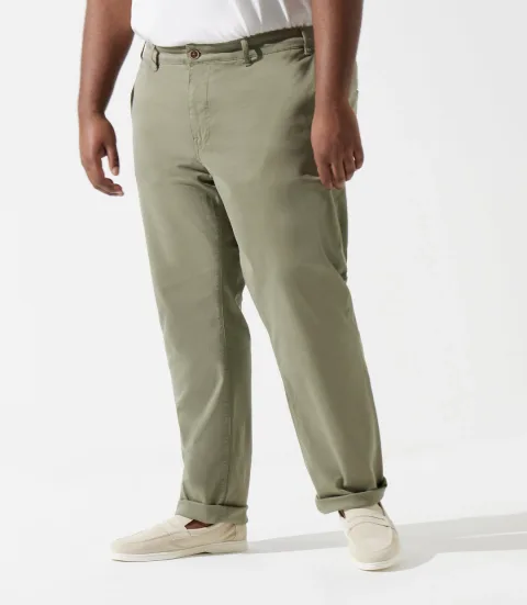 IZAC - Pantalon en coton stretch kaki PACHELORBT