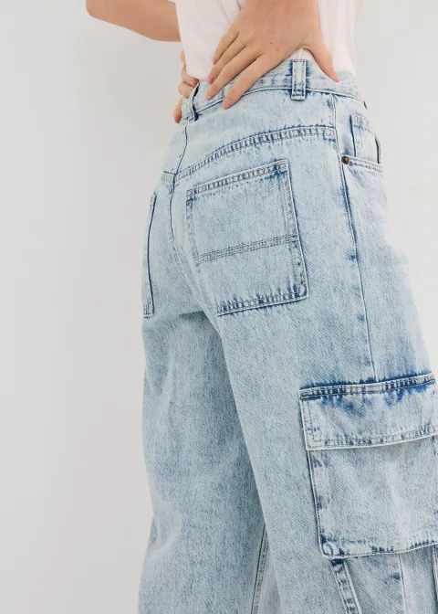 Jean cargo taille mi-haute, peu extensible, long