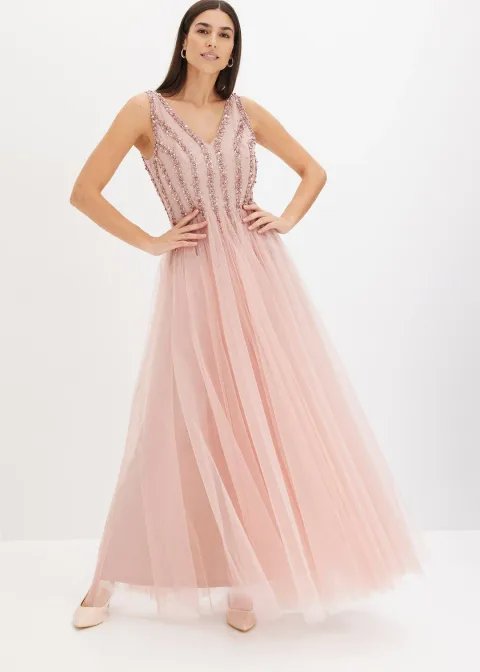 Robe longue en tulle fin avec sequins brodés