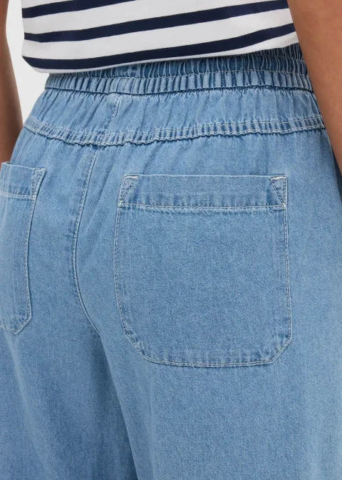 Jean large, taille mi-haute et élastiquée