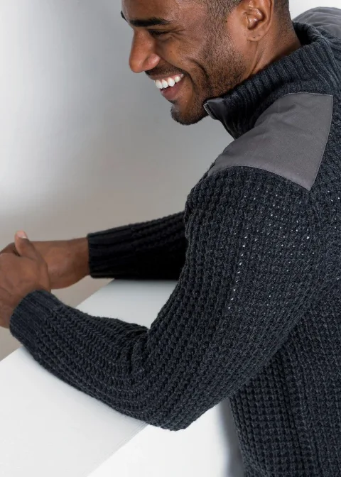 Pull camionneur en grosse maille avec empiècements en tissu