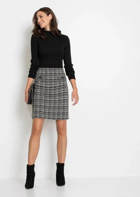 Robe courte et fluide en viscose mélangée