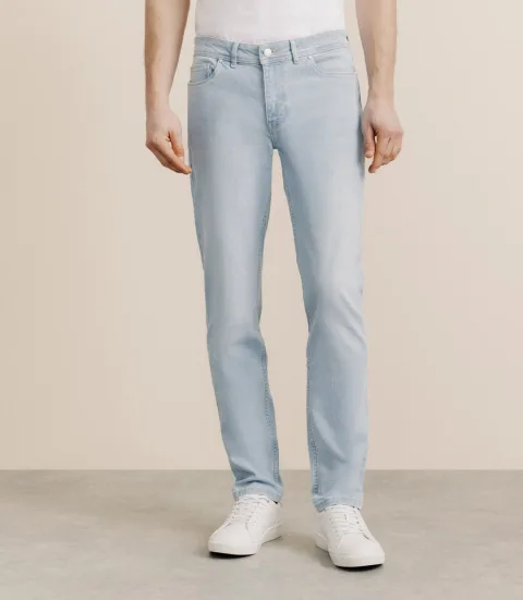 IZAC - Jean droit bleached