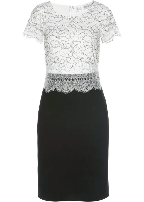 Robe avec dentelle
