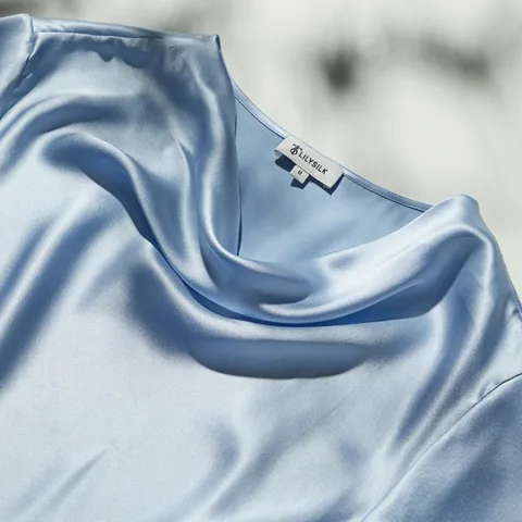 LILYSILK T Shirt En Soie Femme Bleu Ciel Cou De Capot, Ajustement Régulier 100% Soie De Mûrier Super Doux 38