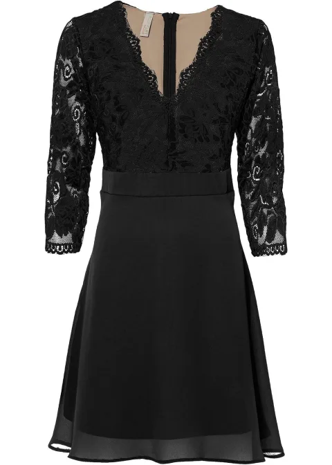 Robe en mousseline avec dentelle