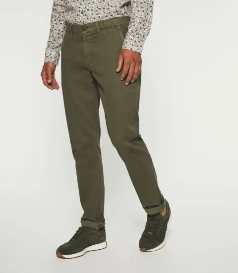 IZAC - Pantalon slack slim kaki VITAMINE