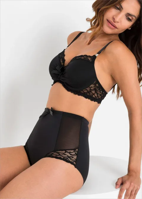 Jolie culotte sculptante, maintien modéré