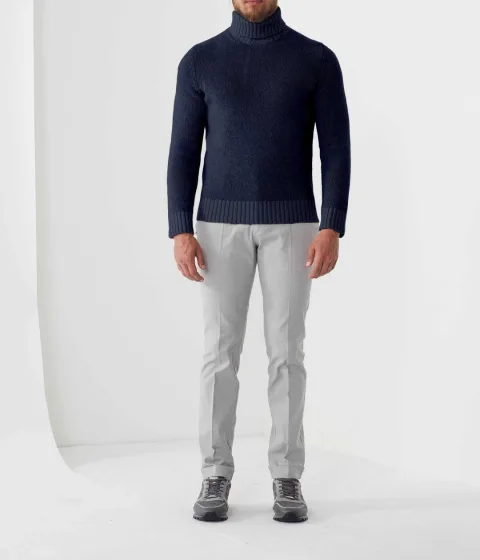IZAC - Pull col roulé bleu ''Savio''