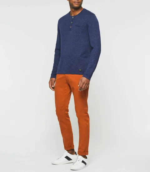 IZAC - Pull col tunisien bleu ''Dietter''