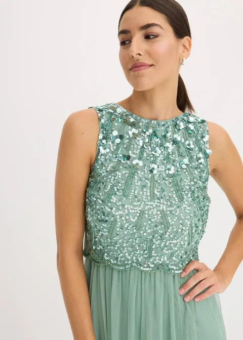 Robe longue avec haut brodé de sequins