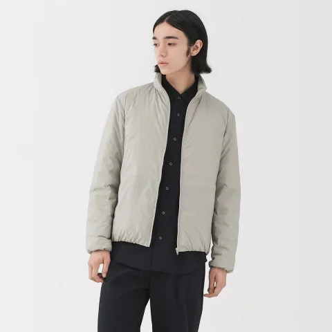 Doudoune légère pliable en nylon recyclé à col montant pour homme