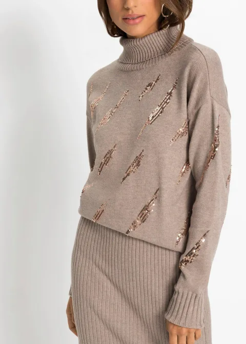 Pull doux et oversize en viscose majoritaire