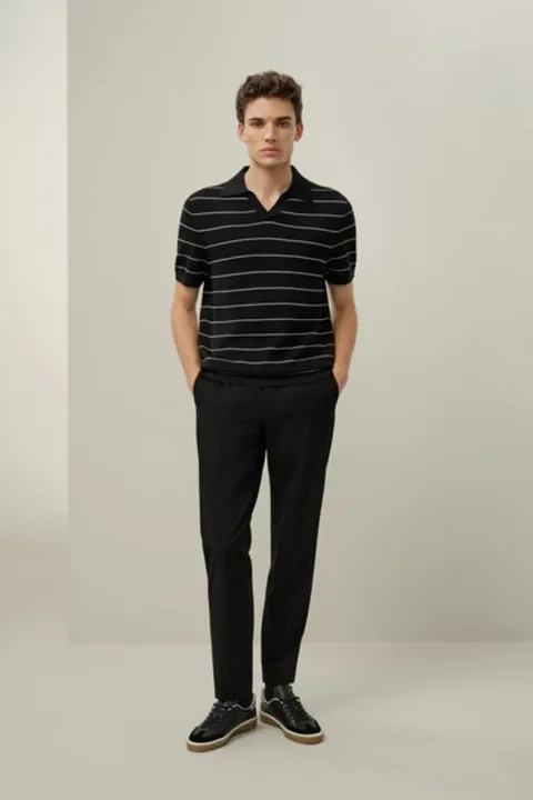 Polo de Luxe Soie-Coton Rayé Col V | Confort Respirant