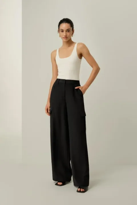 Pantalon Cargo en Crêpe de Soie Jambes Larges de Luxe pour Femmes