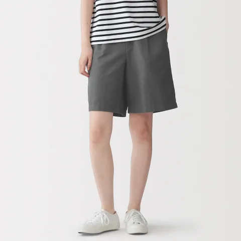 Short en sergé de mélange de chanvre pour femme