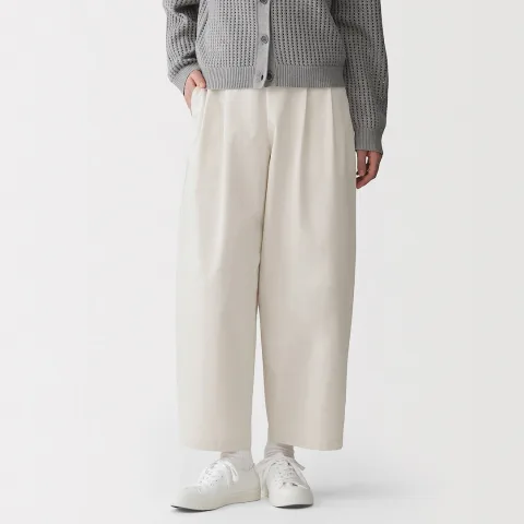 Pantalon fuselé à jambes larges en sergé de coton mélangé pour femme