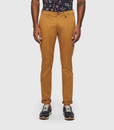 IZAC - Pantalon chino slim camel ''Panama''