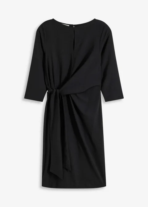 Robe à détail noué