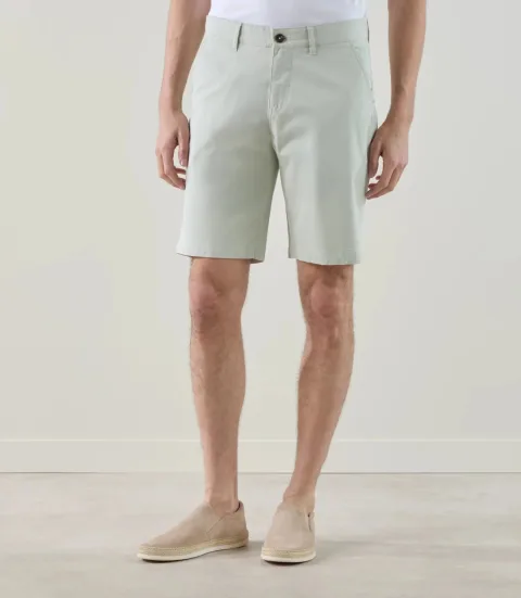 IZAC - Bermuda chino vert clair