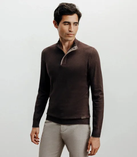 IZAC - Pull col montant demi zippé marron