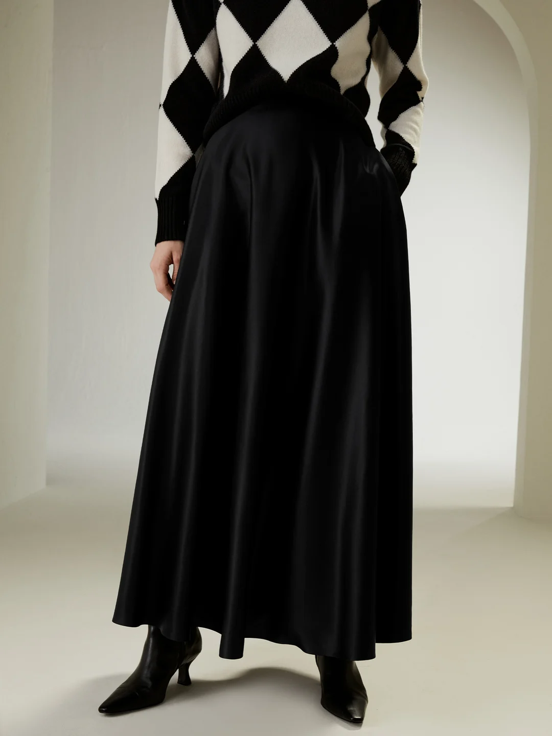 LILYSILK Jupe En Soie Noir Silhouette Trapèze, Coupe Classique 100% Soie Doux Pour La Peau Et Respirant 34