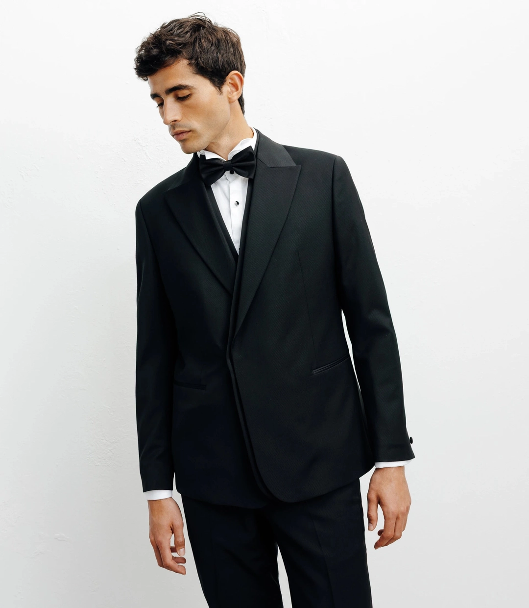IZAC - Costume croisé double col noir