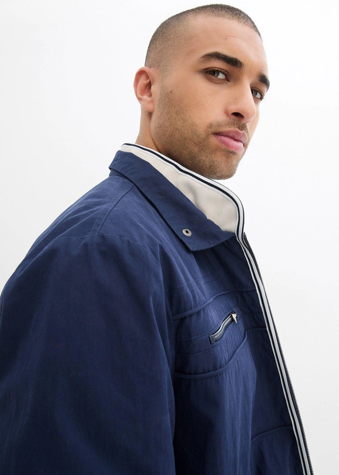Blouson de mi-saison à col montant