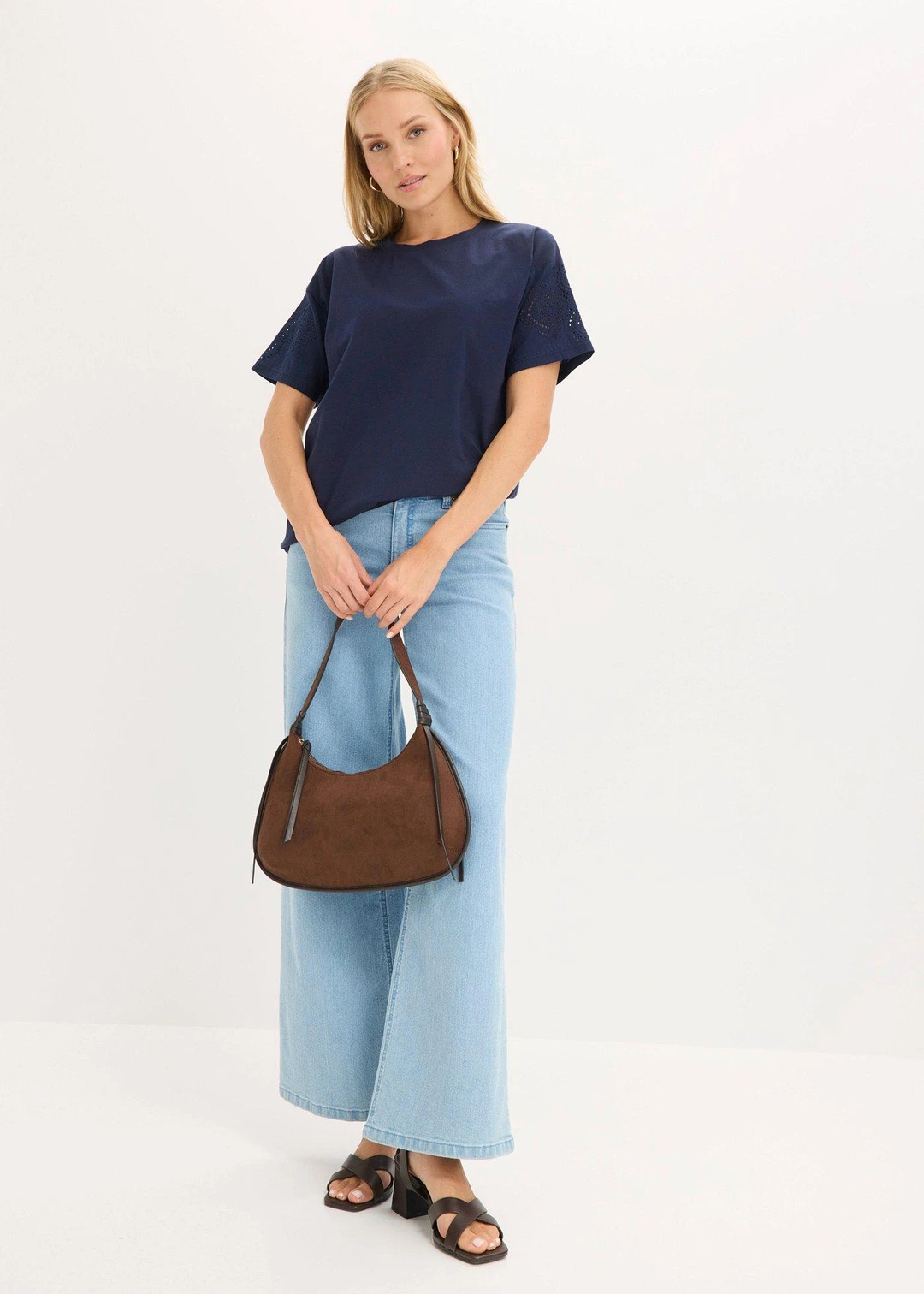 T-shirt avec broderies anglaises - 2