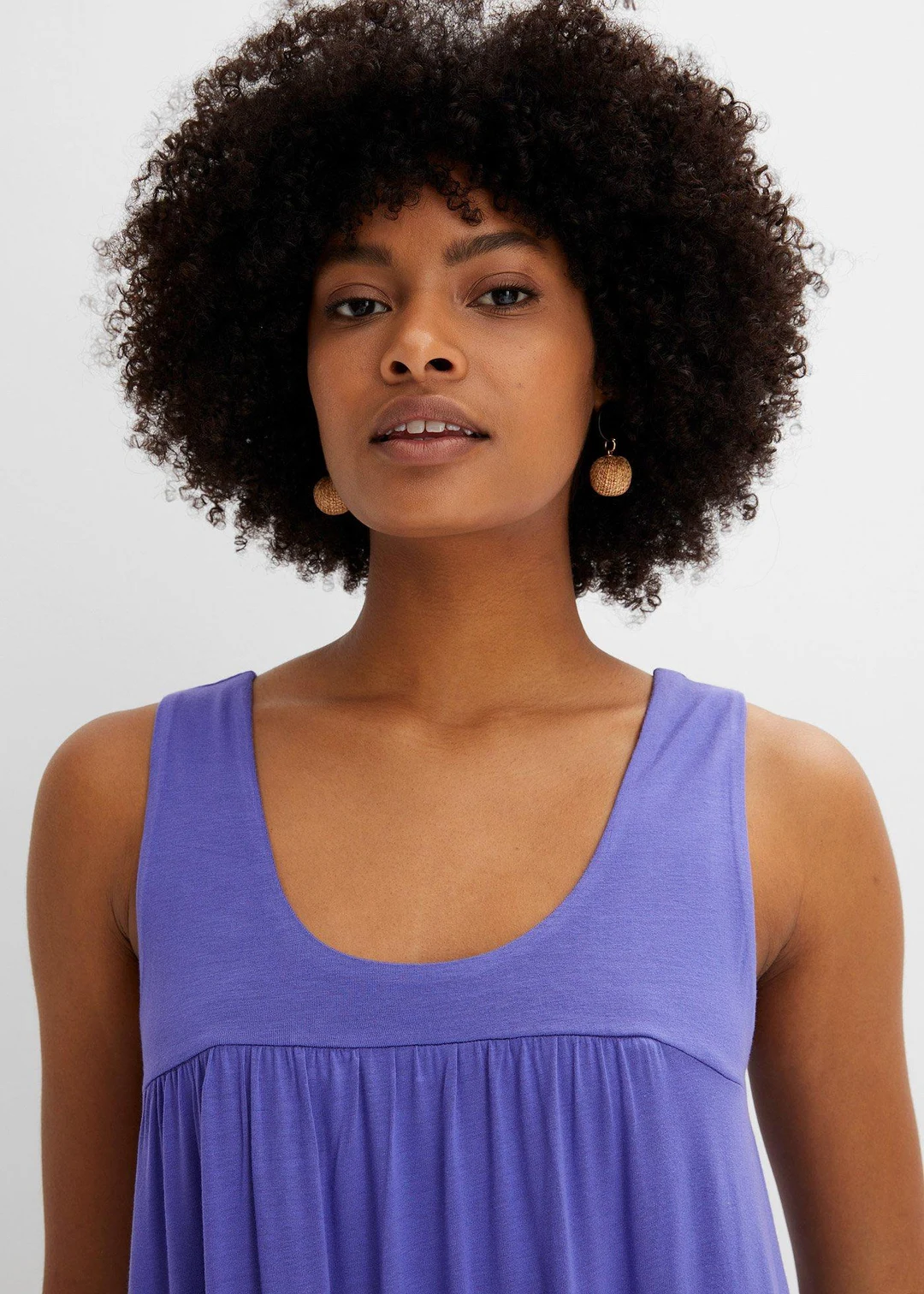 Robe courte en jersey en viscose douce - 3