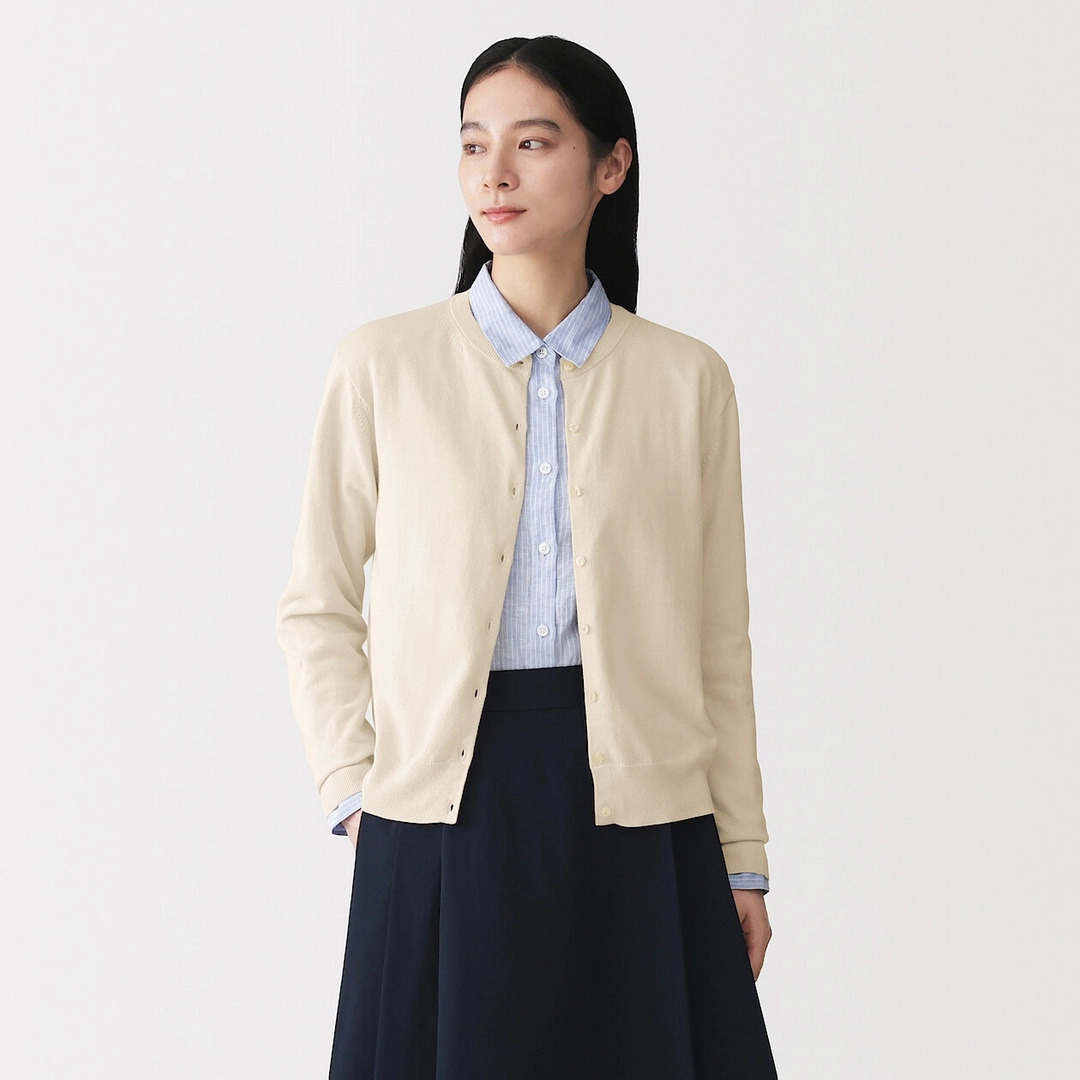 Cardigan à col rond en coton bio hautement torsadé pour femme