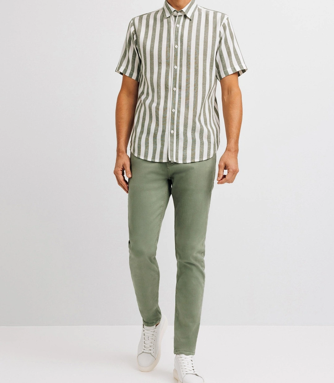 IZAC - Chemise casual rayée verte