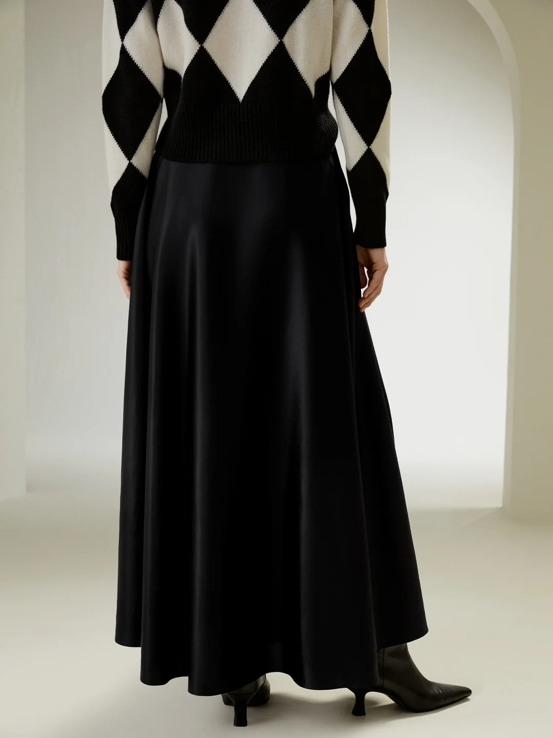 LILYSILK Jupe En Soie Noir Silhouette Trapèze, Coupe Classique 100% Soie Doux Pour La Peau Et Respirant 34