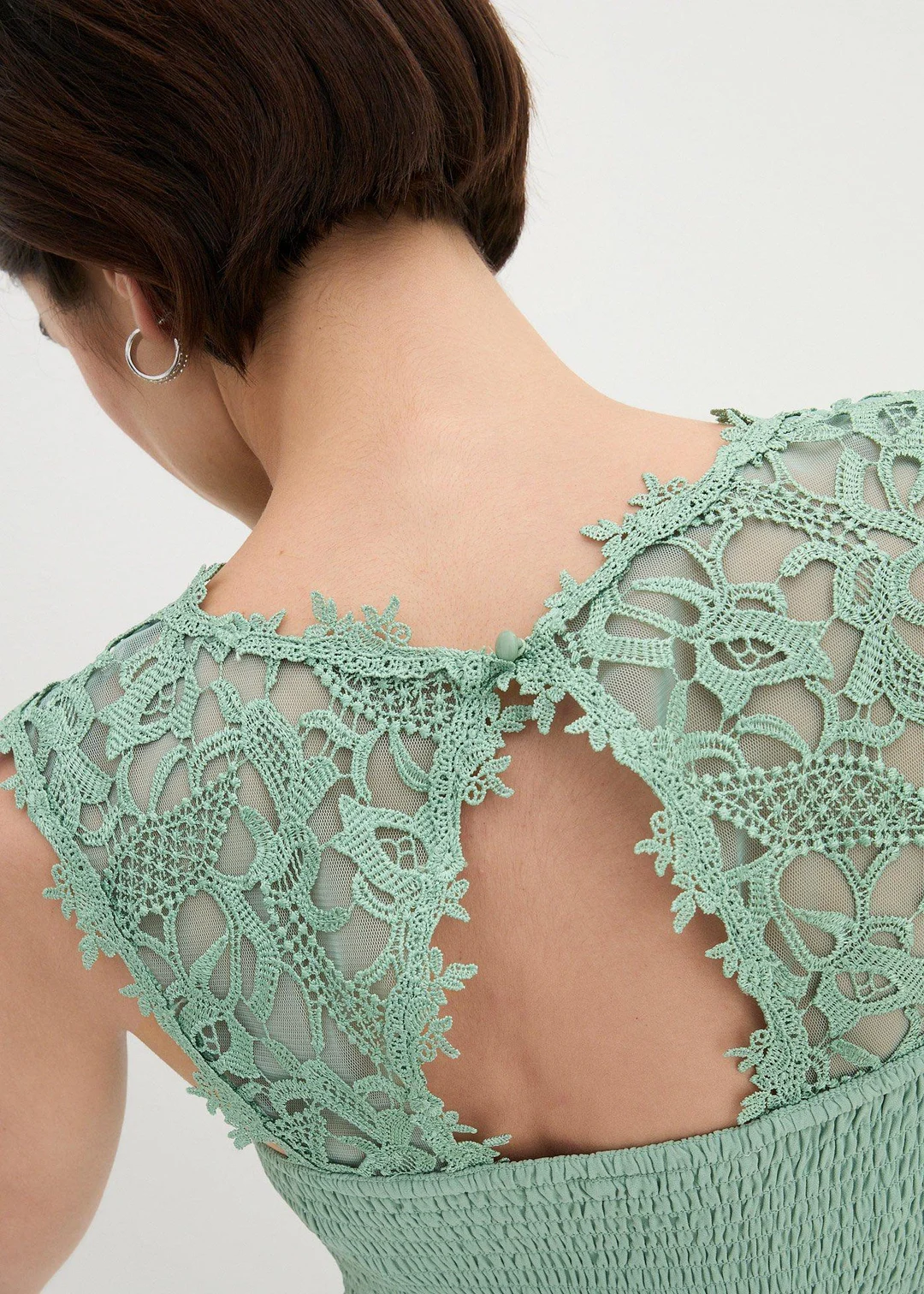 Robe longue avec dentelle - 3