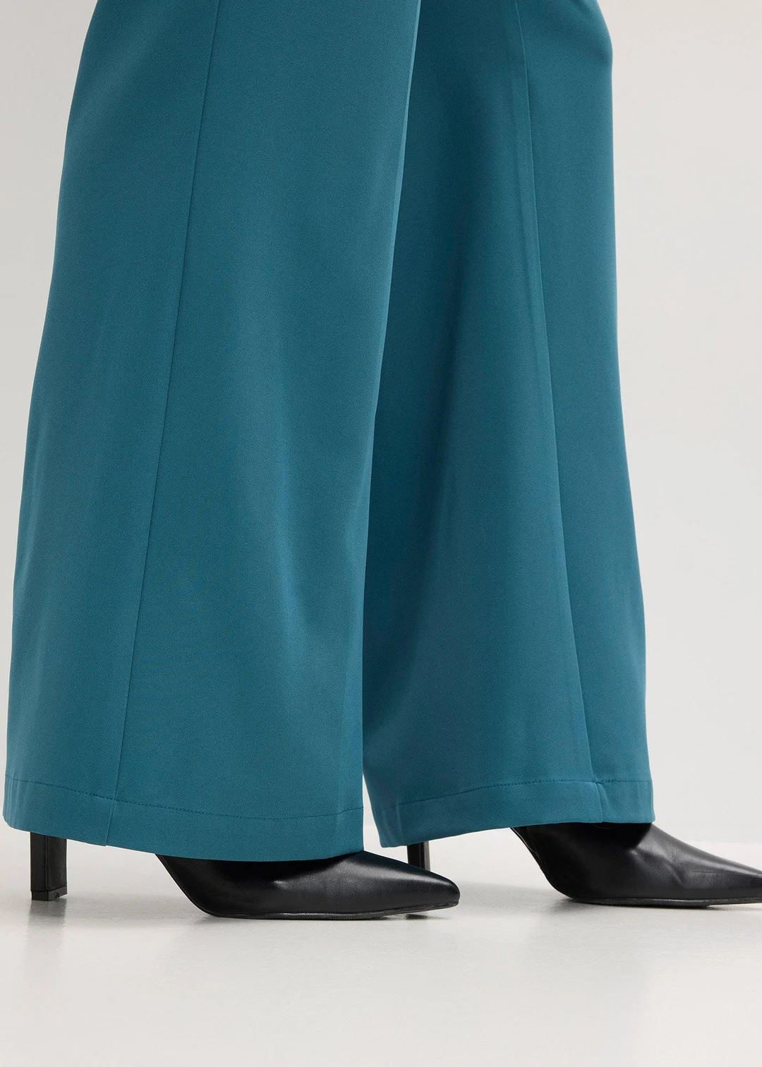 Pantalon large à pinces et taille élastiquée - 3