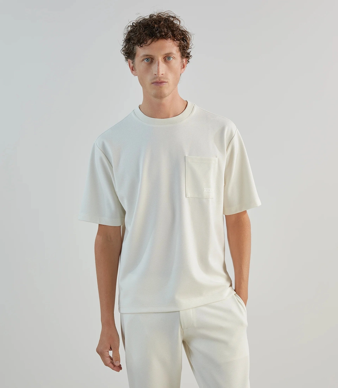 IZAC - T-shirt col rond en jeu de points écru