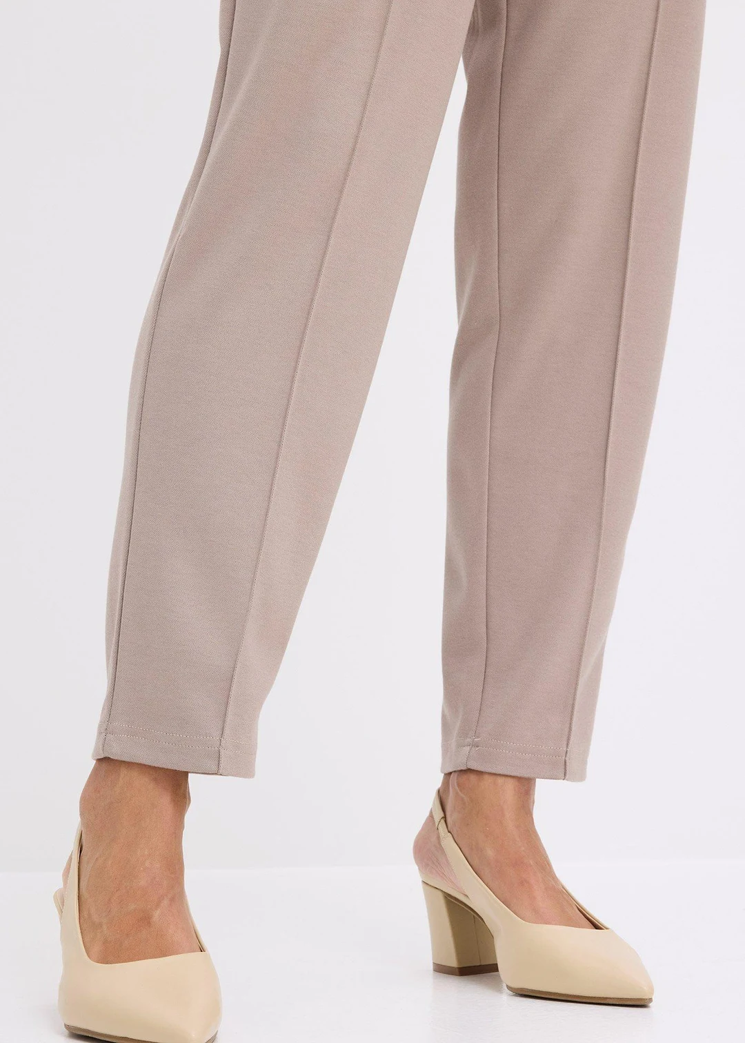 Pantalon élastiqué avec nervures devant - 3