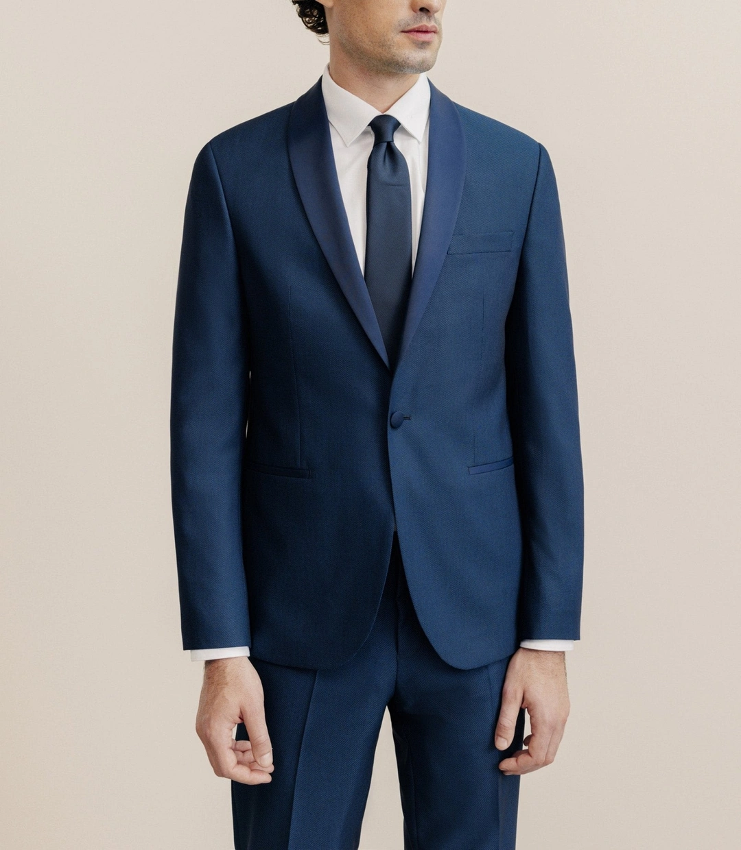 IZAC - Costume cérémonie avec un col châle bleu