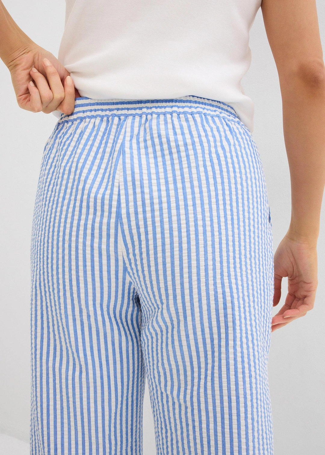 Pantalon palazzo en seersucker, longueur 7/8