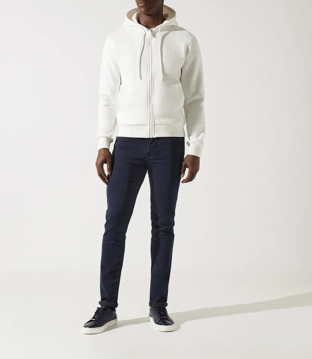 IZAC - Sweat zippé brodé à capuche beige