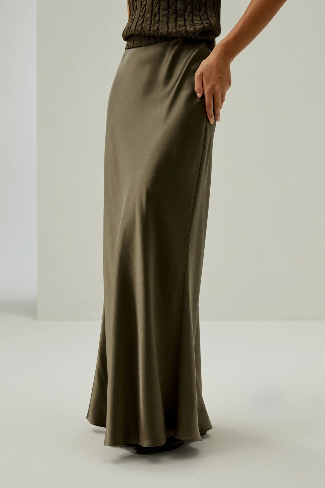 LILYSILK Jupe Longue En Soie Jupe Longue Et Coupe Droite À Ourlet Évasé Pure Soie Une Élégance Intemporelle Mettant En Valeur La Féminité Pin 48