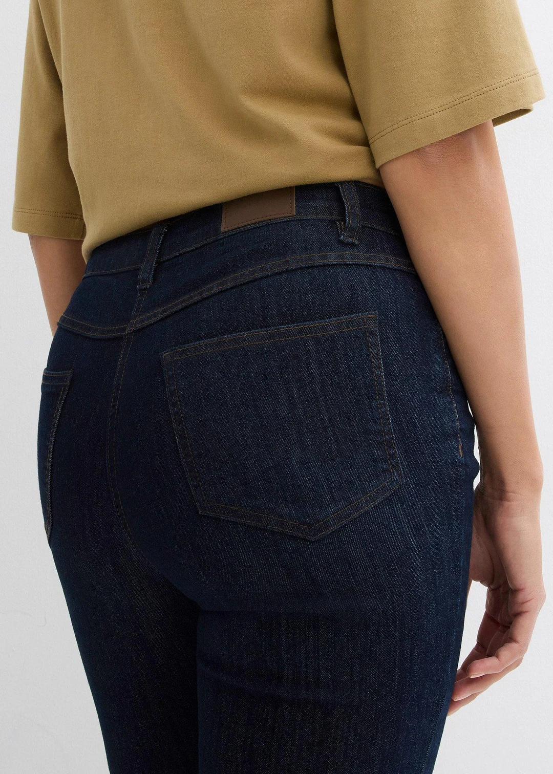 Jean bootcut taille mi-haute, extensible - 3