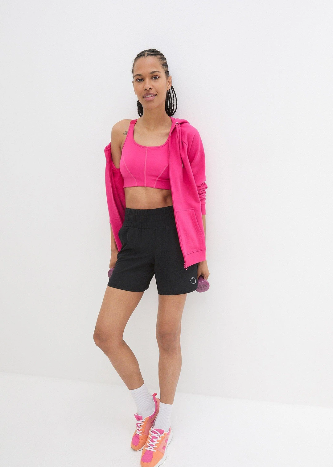 Short technique avec ceinture smockée, séchage rapide