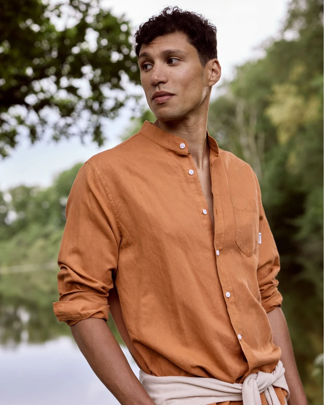Chemise en lin vert clair - CHIAVARI