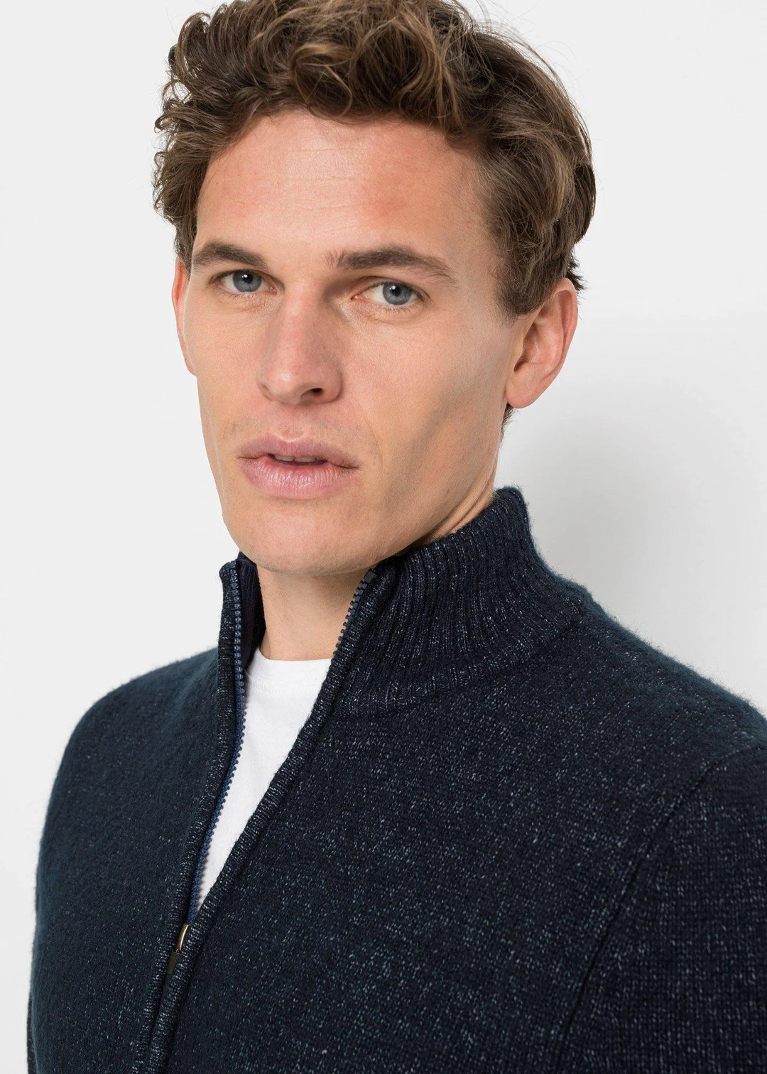Veste en maille à col montant